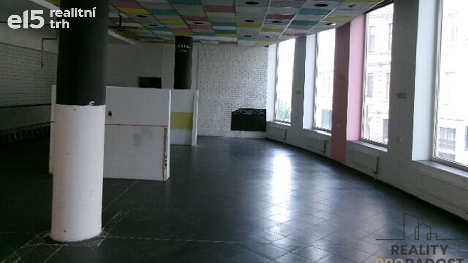 Pronájem obchodního prostoru 144 m², Brno