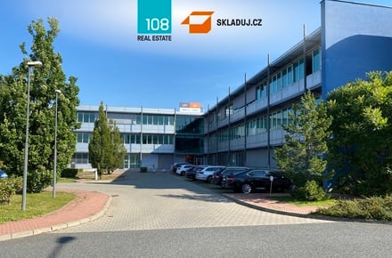 Pronájem kanceláře 290 m², Praha 15