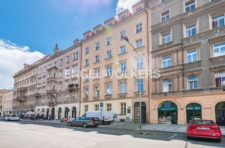 Pronájem obchodního prostoru 18 m², Praha - Karlín