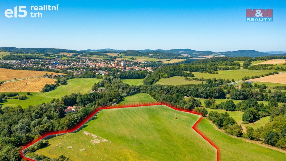 Prodej pole 121 486 m², Nišovice
