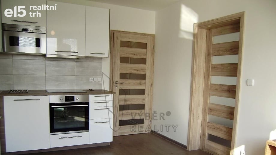 Pronájem bytu 2+kk 40 m², Praha 4