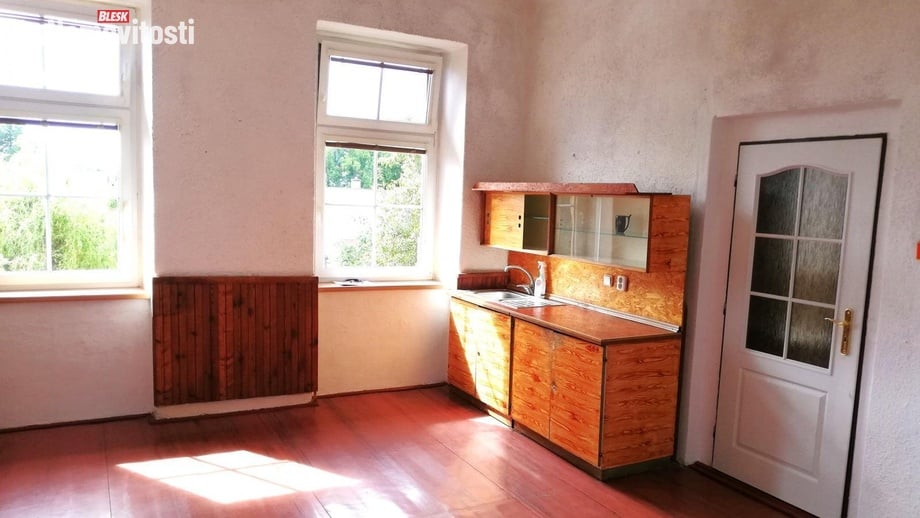 Prodej bytu 3+1 101 m², Lužná