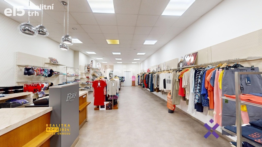 Pronájem obchodní prostory, 112 m² - Luhačovice