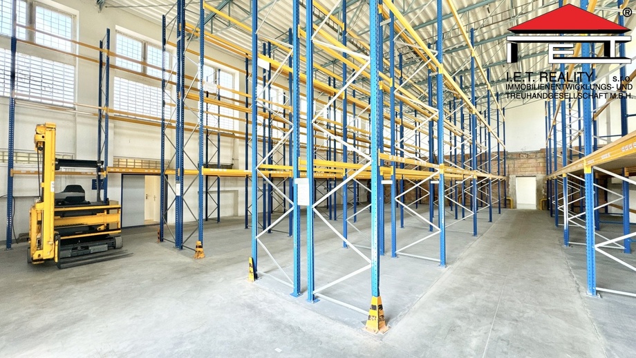 Pronájem sklady, 680 m² - Blansko