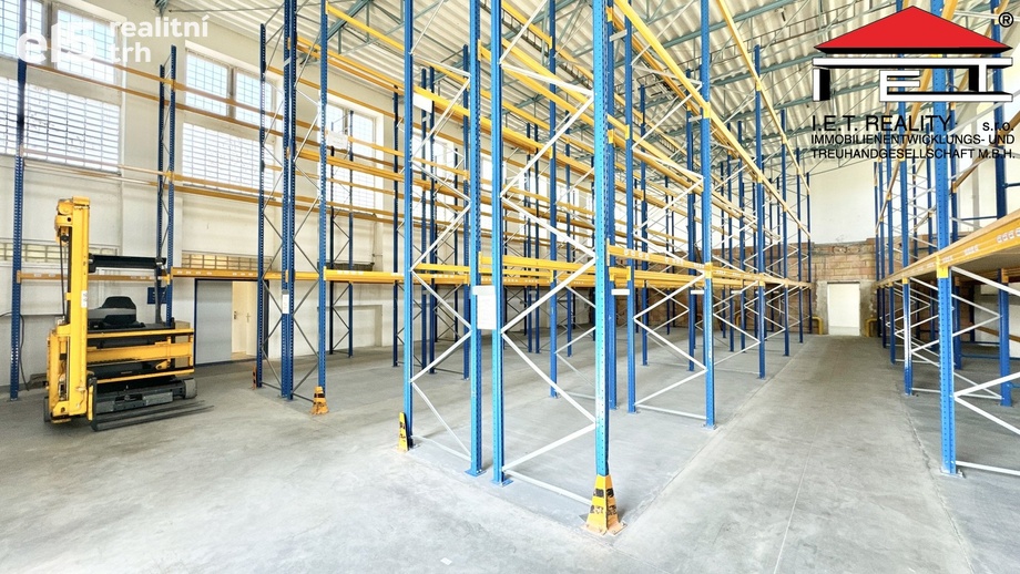Pronájem sklady, 680 m² - Blansko