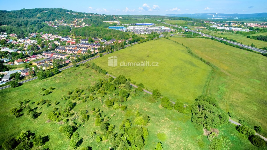 Prodej pozemky pro komerční výstavbu, 36 970 m² - Karlovy Vary - Tašovice