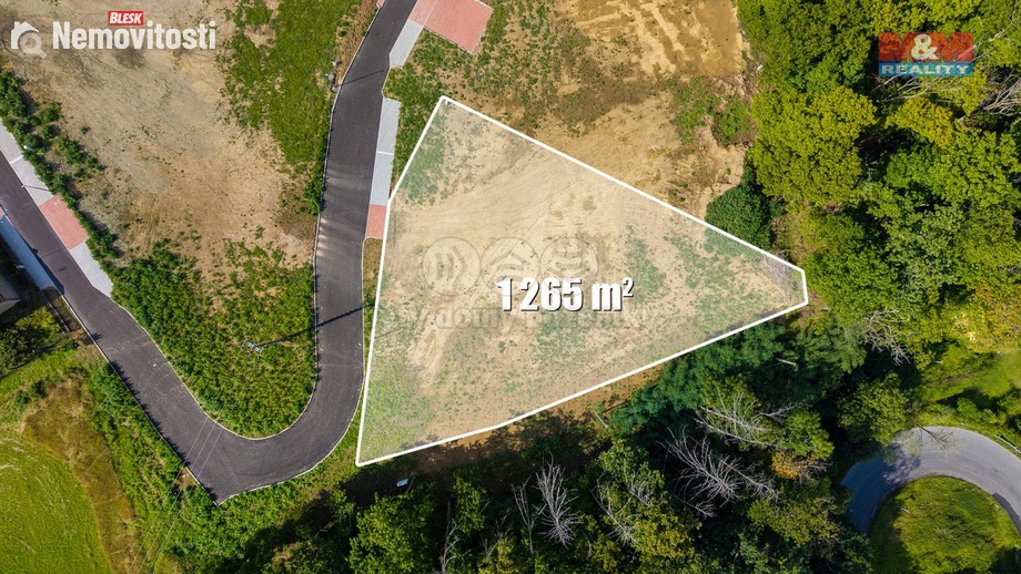 Prodej stavebního pozemku 1 265 m², Niměřice