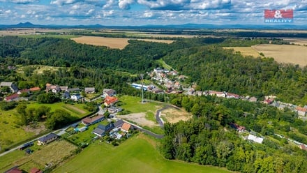 Prodej stavebního pozemku 928 m², Niměřice