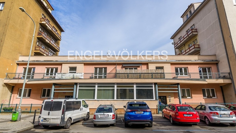 Pronájem ordinace 65 m², Praha - Žižkov