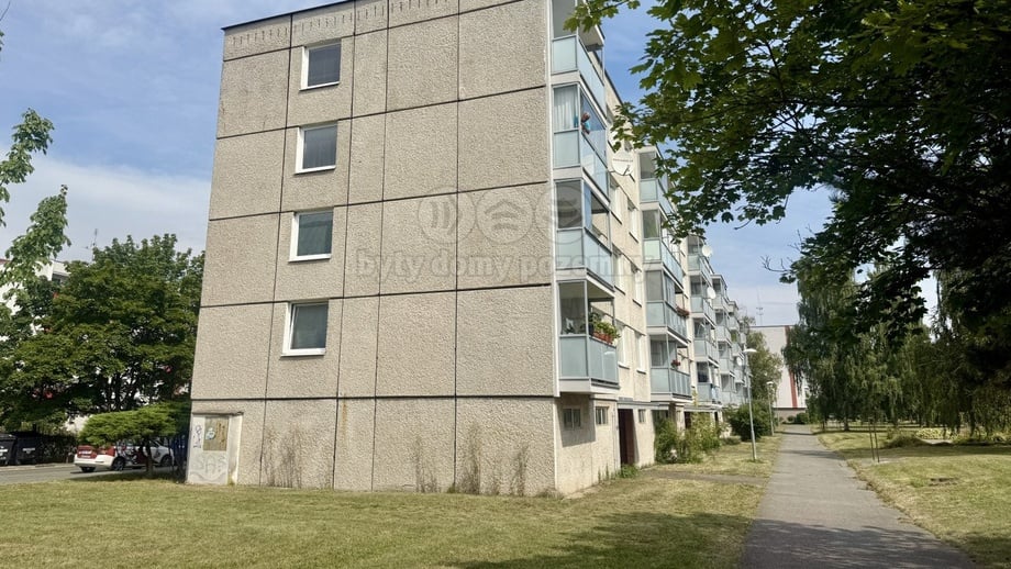Prodej bytu 1+1 33 m², Hradec Králové