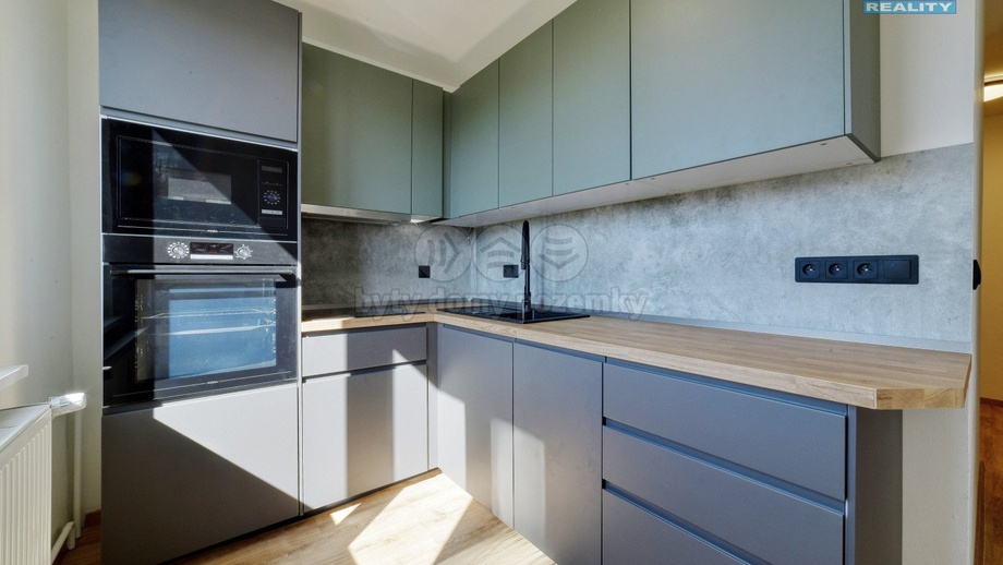 Prodej bytu 2+1 55 m², Cheb