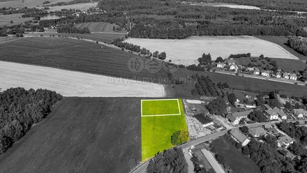 Prodej stavebního pozemku 1 166 m², Štipoklasy