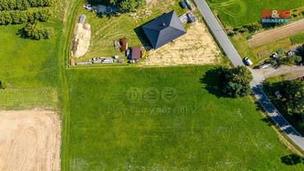 Prodej stavebního pozemku 1 525 m², Štipoklasy