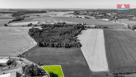 Prodej stavebního pozemku 1 525 m², Štipoklasy