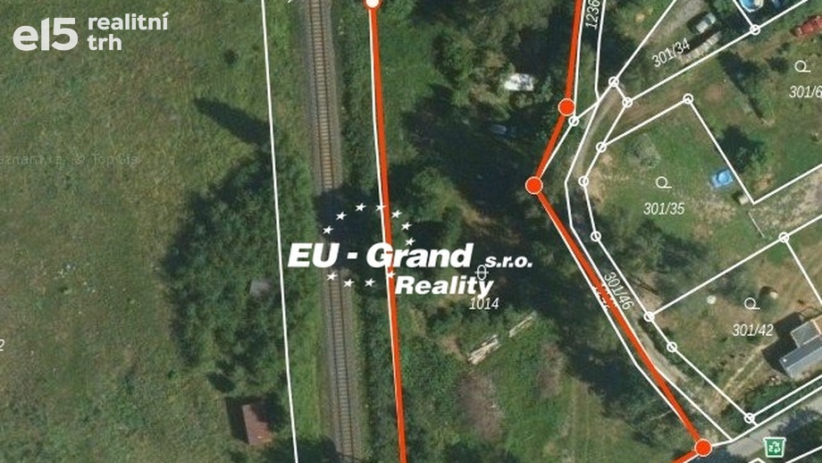 Prodej zahrady 3 394 m², Okna