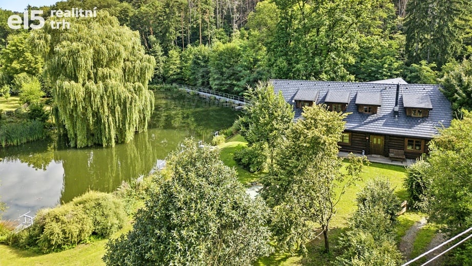 Prodej chalupy 419 m², Borotice