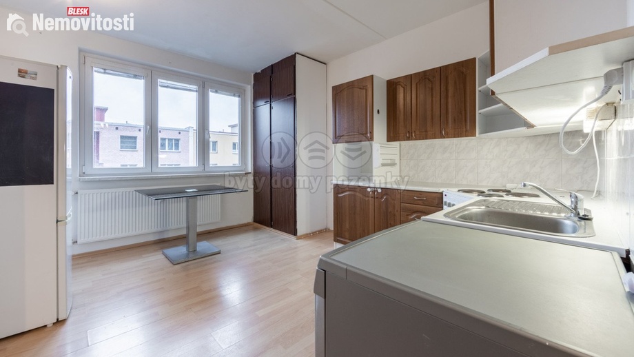 Pronájem bytu 1+1 40 m², Kynšperk nad Ohří