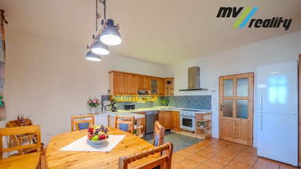 Prodej rodinného domu 178 m², Milovice - Benátecká Vrutice