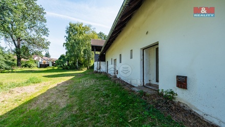 Prodej rodinného domu 450 m², Velim