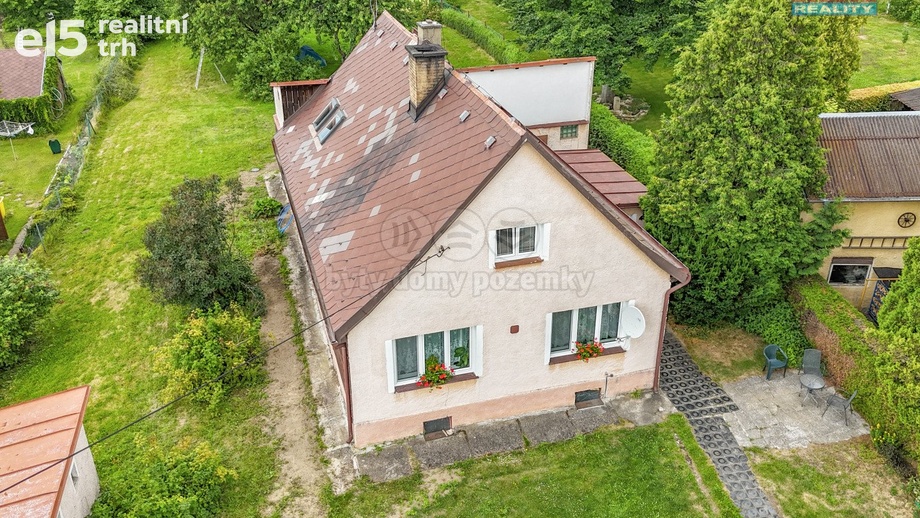Prodej rodinného domu 200 m², Zádub-Závišín