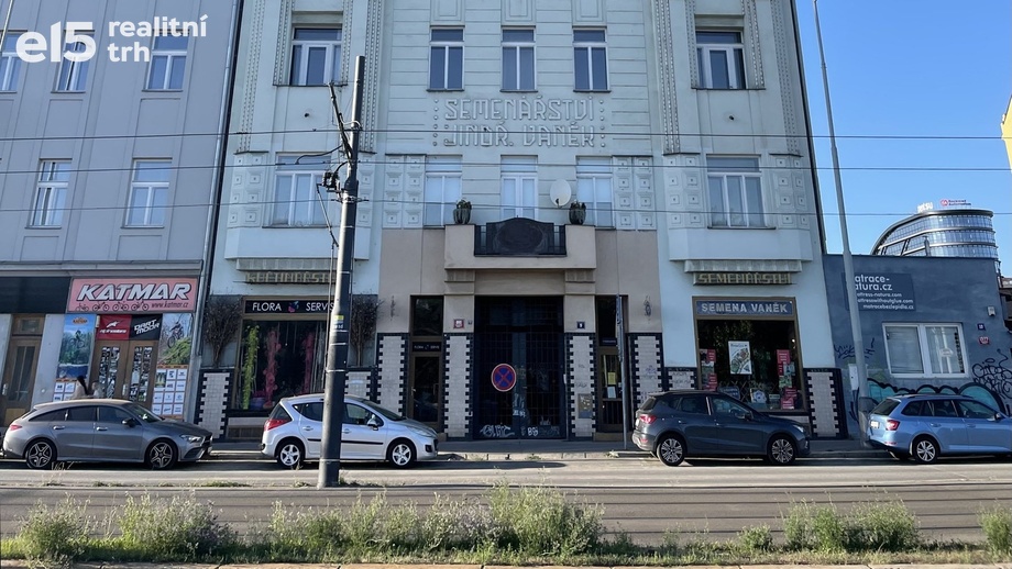 Pronájem bytu 2+1 73 m², Praha - Holešovice