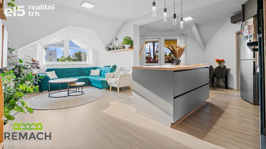 Prodej bytu 3+kk 99 m², Staré Město