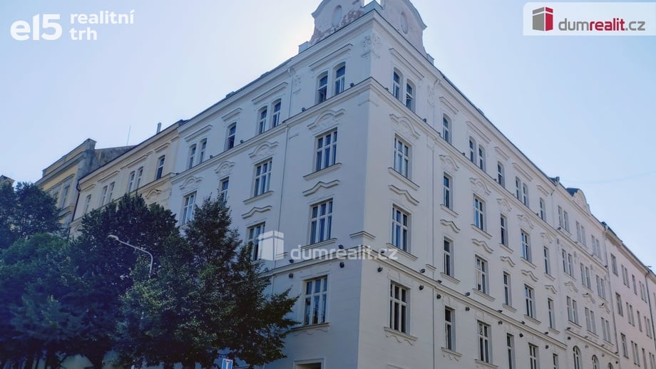 Pronájem kanceláře 21 m², Praha 3