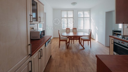 Prodej rodinného domu 330 m², Rádlo