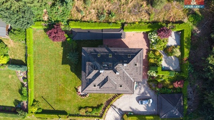 Prodej rodinného domu 330 m², Rádlo