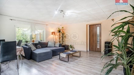 Prodej rodinného domu 262 m², Markvartice