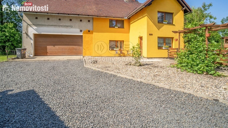 Prodej rodinného domu 262 m², Markvartice