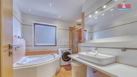 Pronájem rodinného domu 160 m², Zruč-Senec