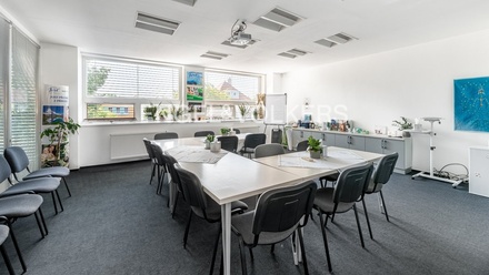 Pronájem kanceláře 252 m², Praha - Libeň