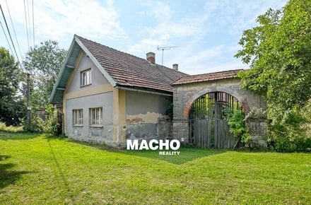 Prodej zemědělské usedlosti 335 m², Veliš