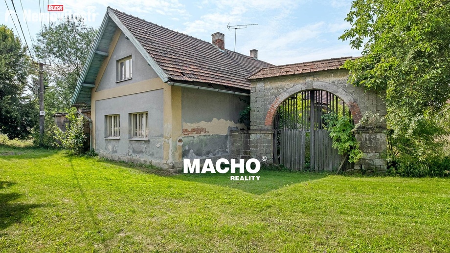 Prodej zemědělské usedlosti 335 m², Veliš