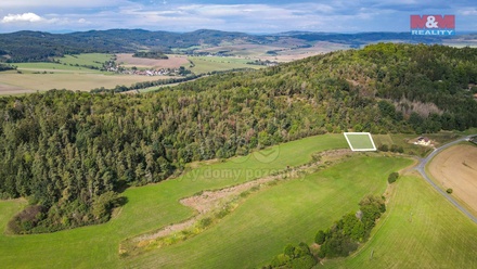 Prodej stavebního pozemku 1 607 m², Bezděkov