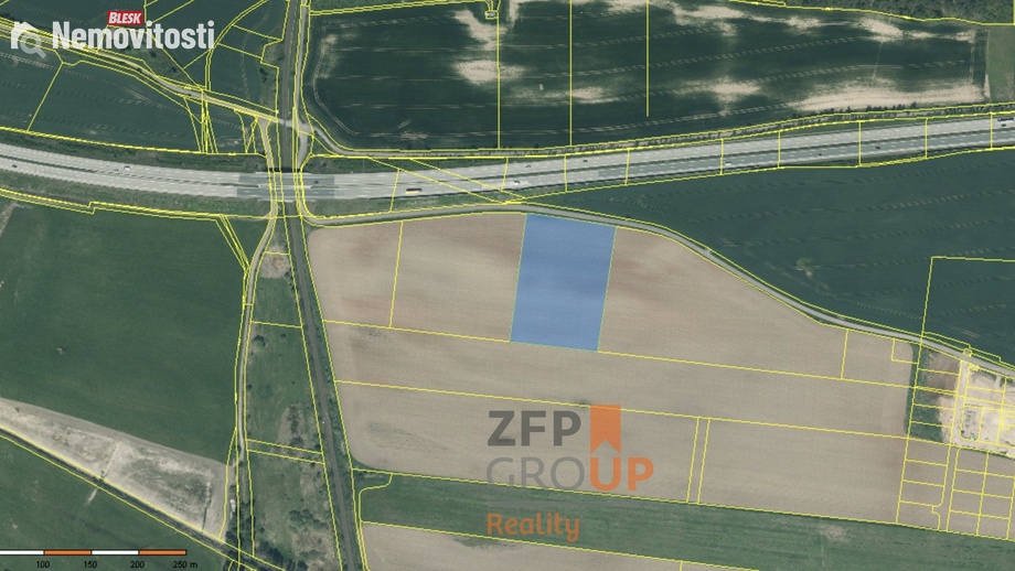 Prodej pole 12 810 m², Úherce