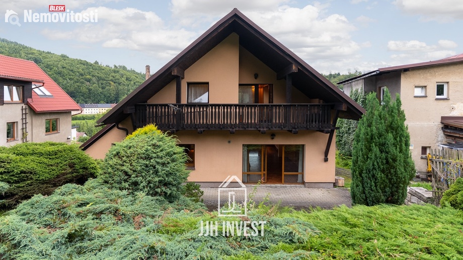 Prodej rodinného domu 289 m², Velké Hamry