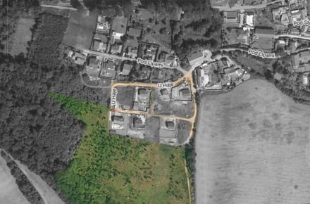 Prodej podílu 1/2 pole 39 246 m², Kralupy nad Vltavou - Zeměchy