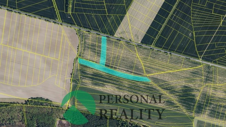 Prodej podílu 1/2 pole 8 299 m², Lovčice