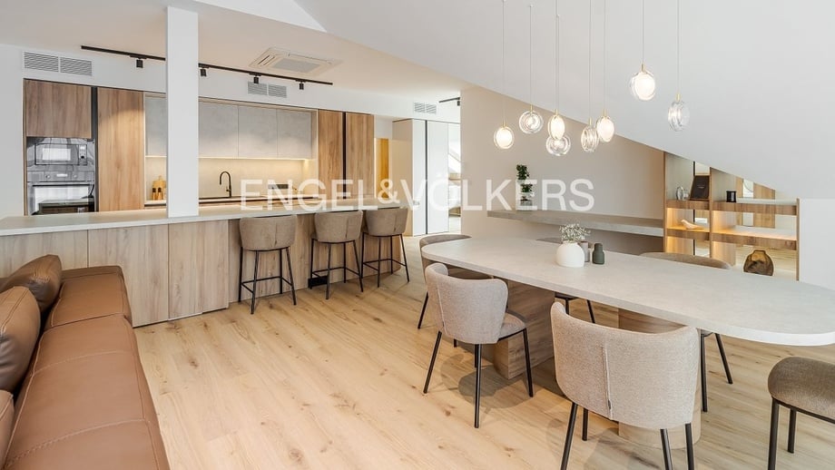 Pronájem bytu 2+kk 112 m², Praha - Libeň