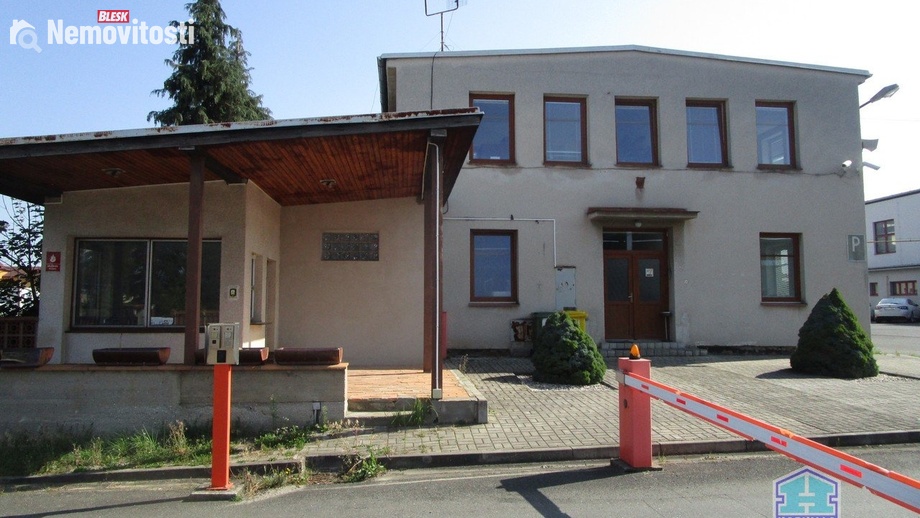 Prodej výrobního prostoru 9 135 m², Klatovy II