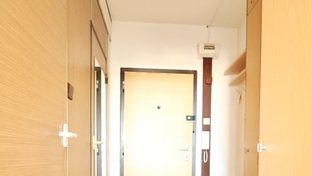 Pronájem bytu 1+kk 30 m², Praha - Modřany