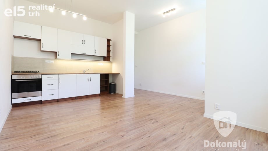 Pronájem bytu 2+kk 65 m², Praha - Dejvice