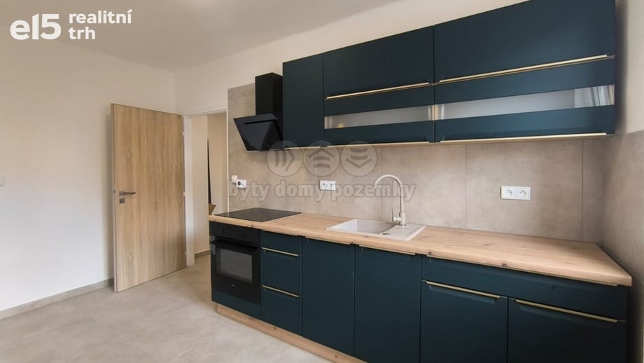 Pronájem bytu 2+1 59 m², Chomutov