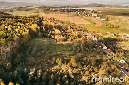 Prodej stavebního pozemku 4 179 m², Staré Město - Bílá Studně