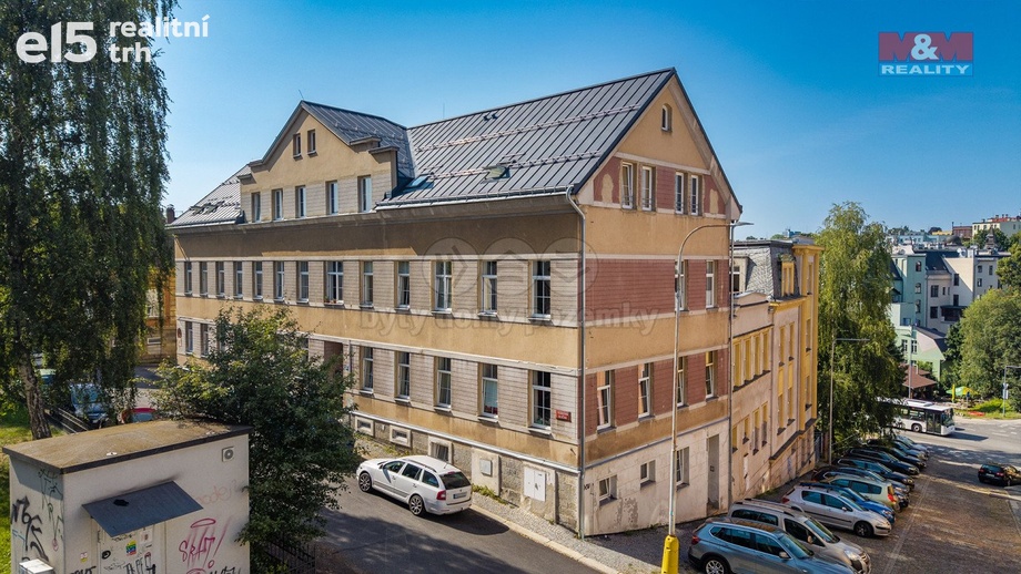 Prodej činžovního domu 2 185 m², Jablonec nad Nisou