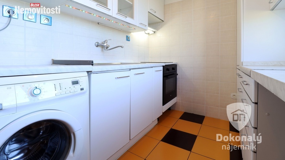 Pronájem bytu 2+1 54 m², Praha - Veleslavín
