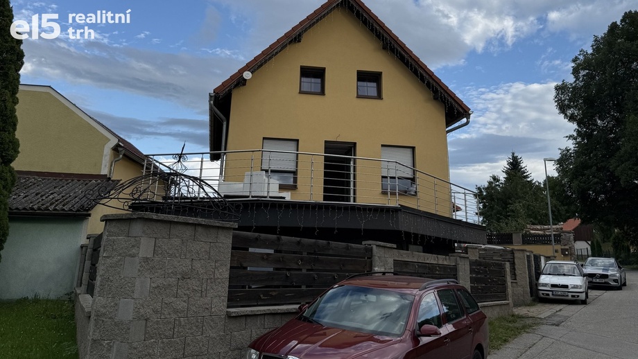 Pronájem bytu 3+1 100 m², Chvalšiny