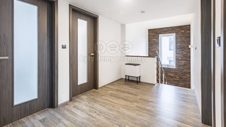 Prodej rodinného domu 285 m², Bořanovice